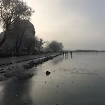 Gosy شقة